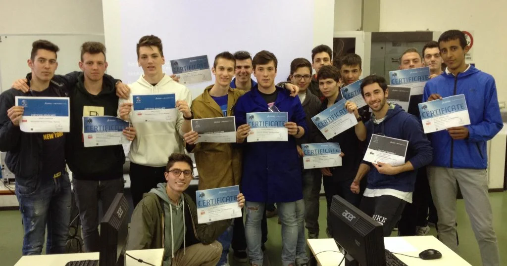 SOLIDWORKS Education Edition 2015-2016 – The Innovation Revolution